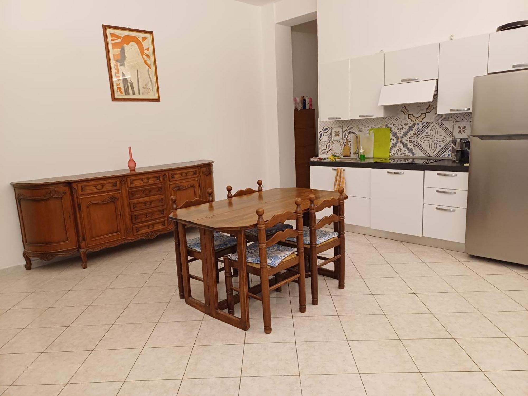 Gasthuis Super Con Uso Cucina Cagliari